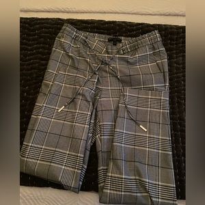 Banana Republic capri pants